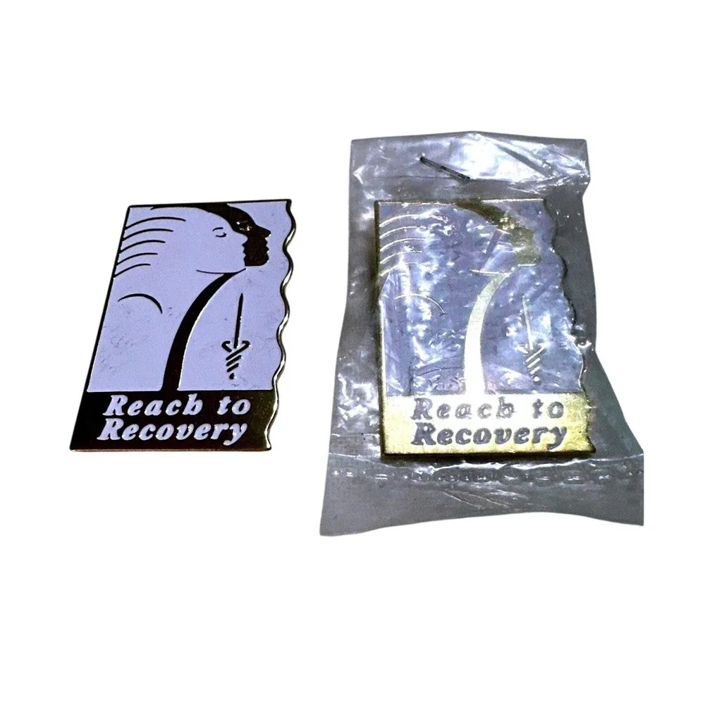Reach to Recovery Breast Cancer Awareness Enamel Lapel‎ Pins Gold White Set of 2